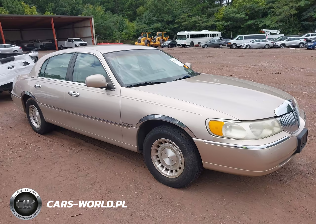 1998 Lincoln Town Car Executive