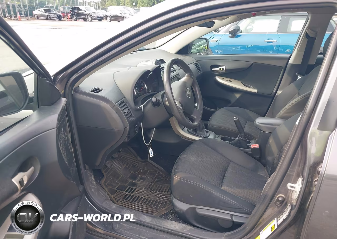 2013 Toyota Corolla S VIN:2T1BU4EE8DC092611 - 5