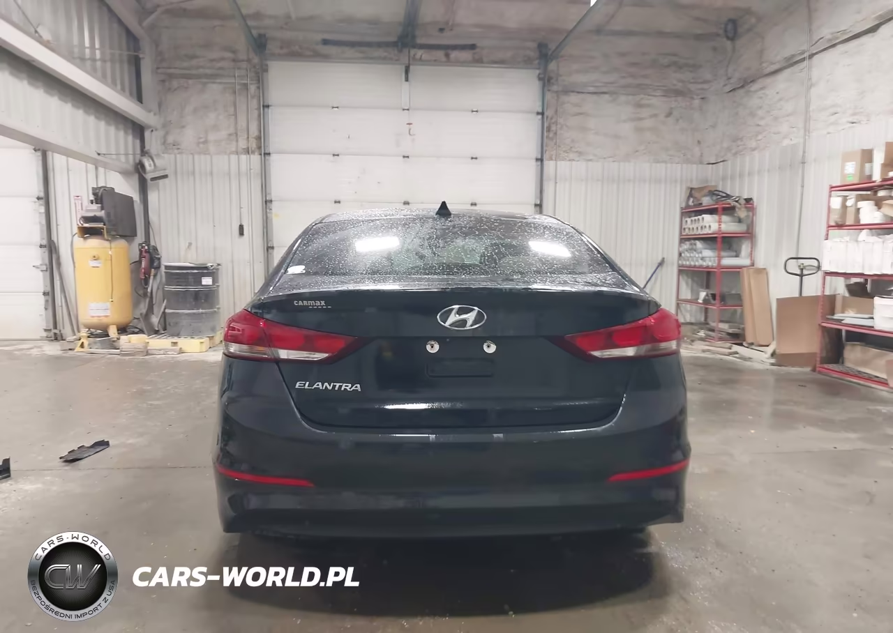 2018 Hyundai Elantra Value Edition VIN:5NPD84LF6JH351209 - 16