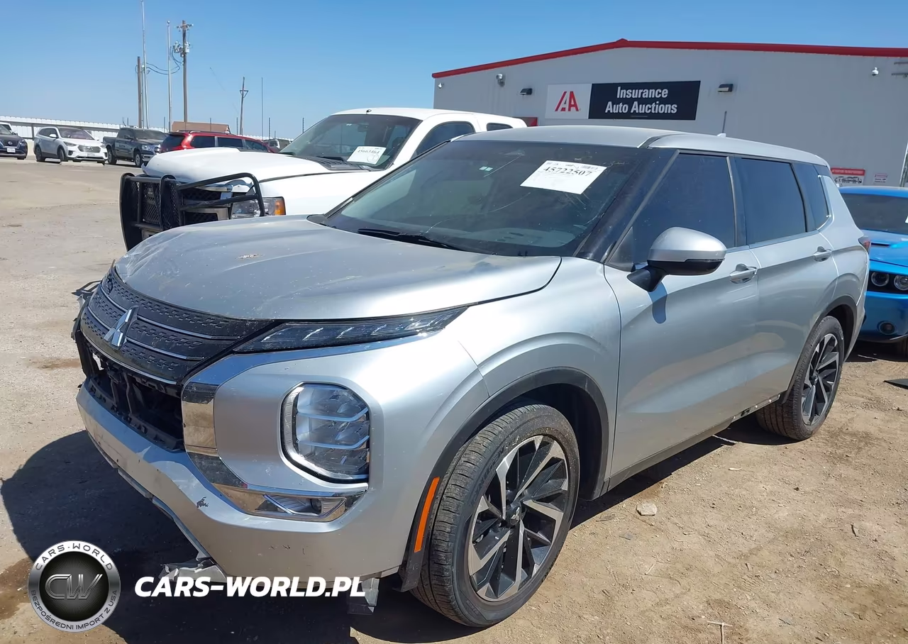 2023 Mitsubishi Outlander VIN:JA4J3UA81PZ029823 - 2
