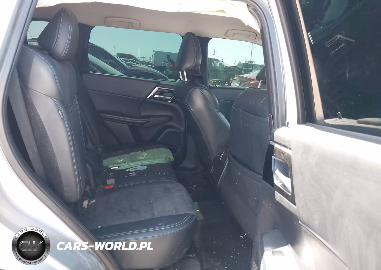 2023 Mitsubishi Outlander VIN:JA4J3UA81PZ029823 - 8