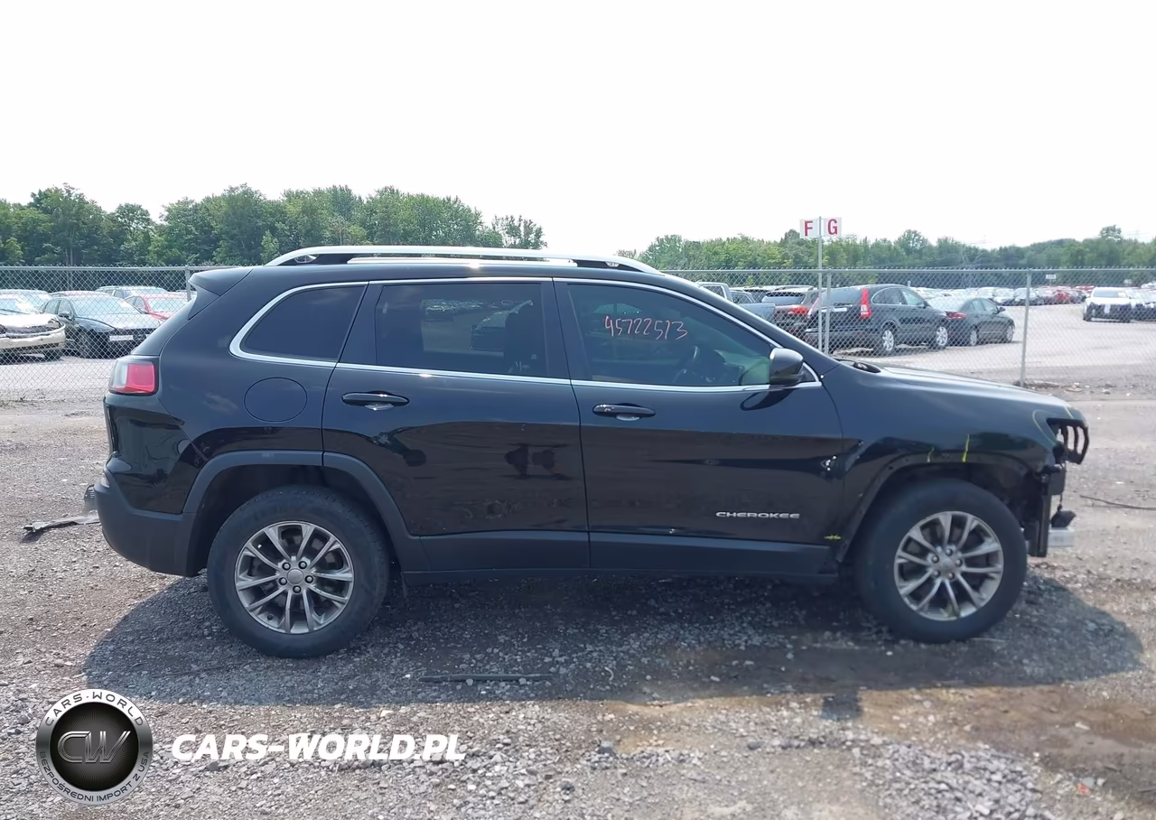 2019 Jeep Cherokee Latitude Plus 4X4 VIN:1C4PJMLB6KD472781 - 13