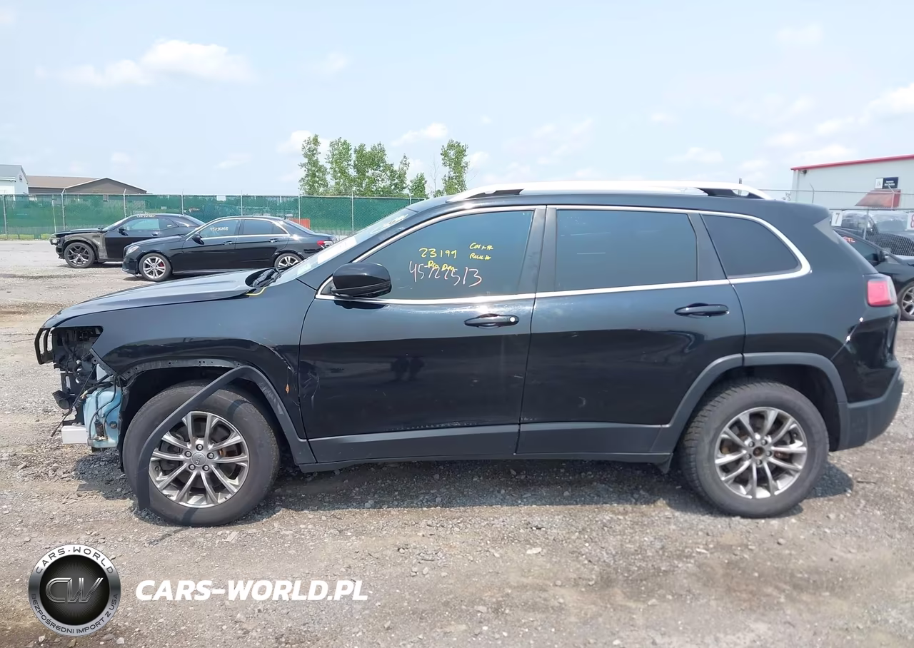 2019 Jeep Cherokee Latitude Plus 4X4 VIN:1C4PJMLB6KD472781 - 14