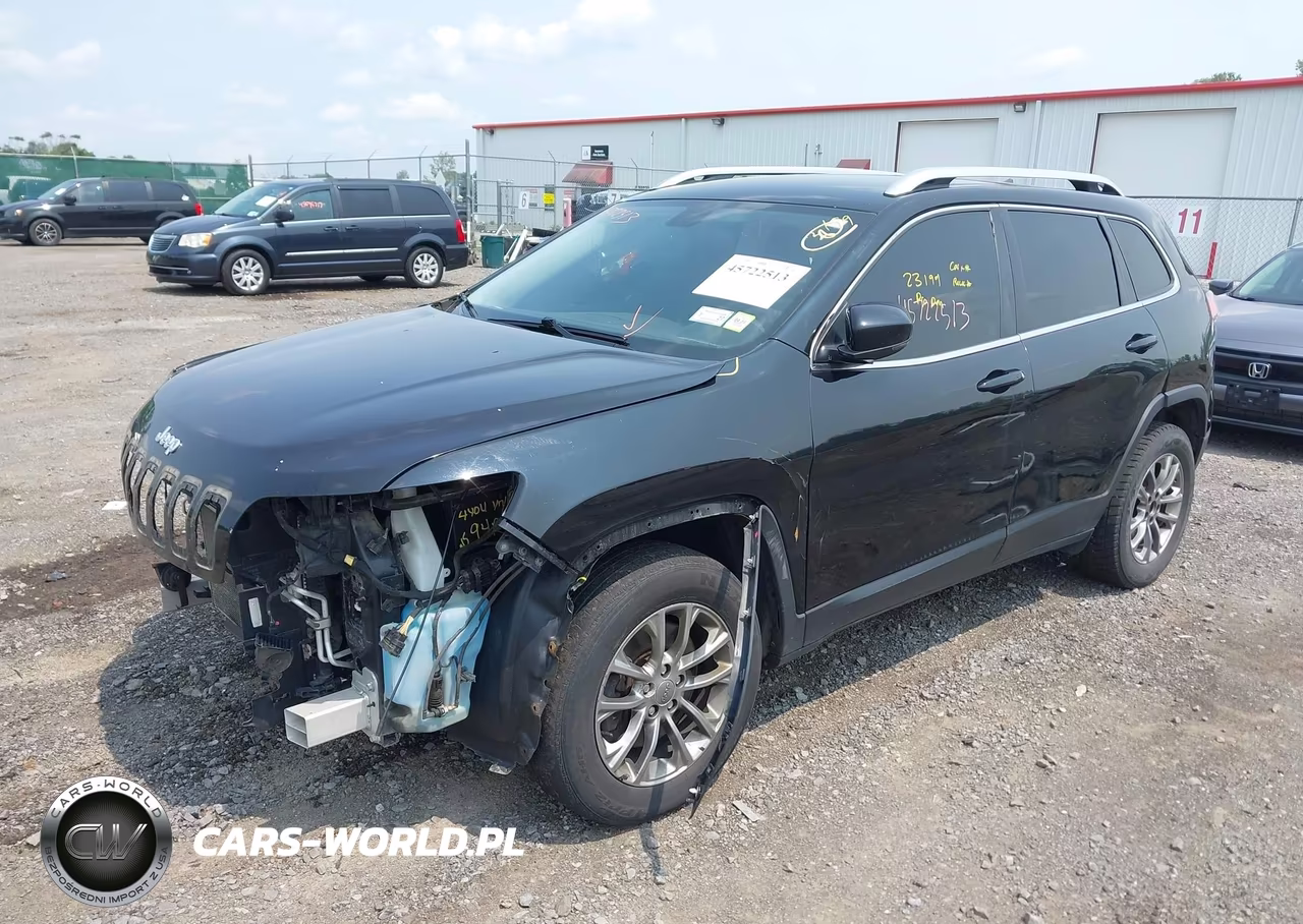 2019 Jeep Cherokee Latitude Plus 4X4 VIN:1C4PJMLB6KD472781 - 2