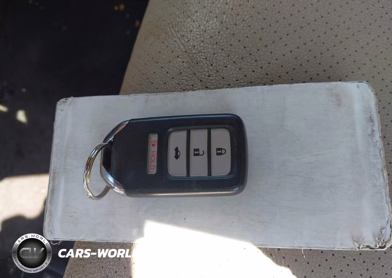 2015 Honda Accord Touring VIN:1HGCR3F96FA023099 - 11