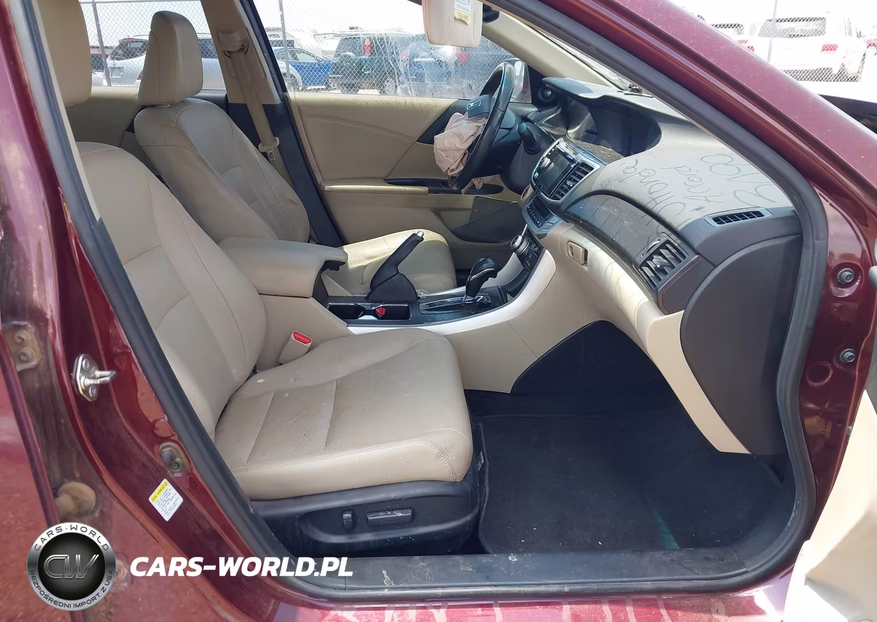2015 Honda Accord Touring VIN:1HGCR3F96FA023099 - 5