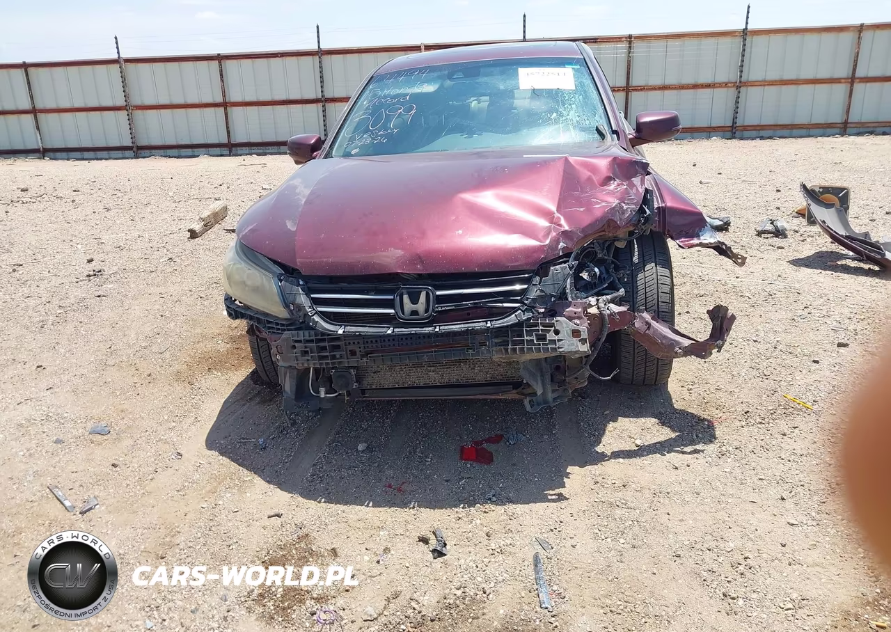 2015 Honda Accord Touring VIN:1HGCR3F96FA023099 - 6