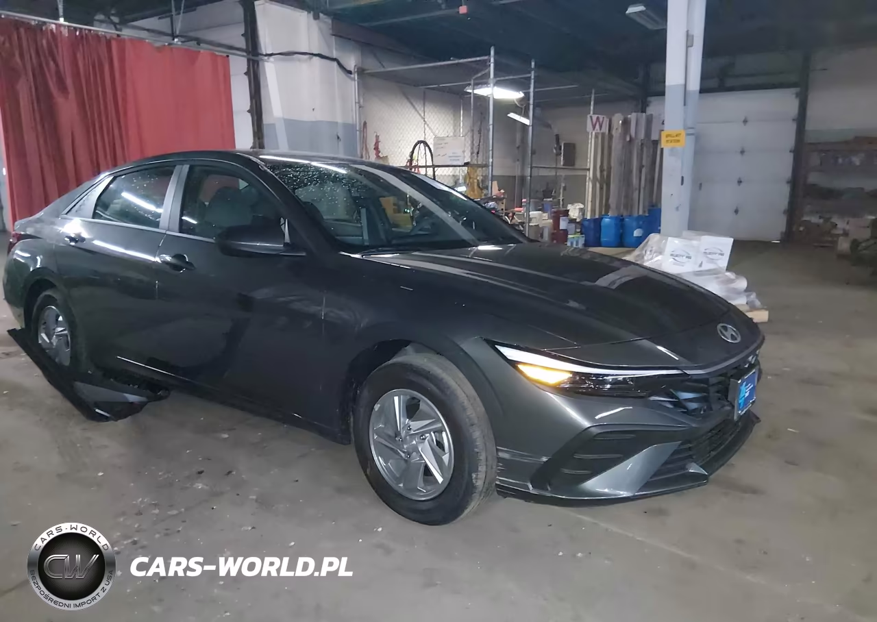 2026 Hyundai Elantra Se – zdjęcie 1 z 16