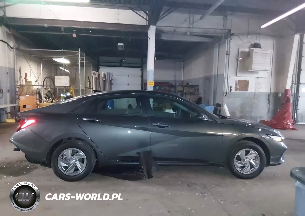 2026 Hyundai Elantra Se VIN:KMHLL4DG7TU254493 - 13