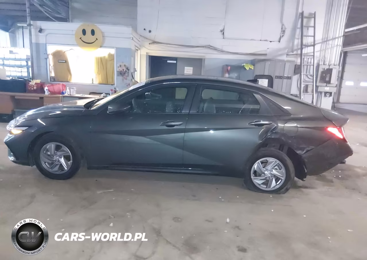 2026 Hyundai Elantra Se VIN:KMHLL4DG7TU254493 - 14