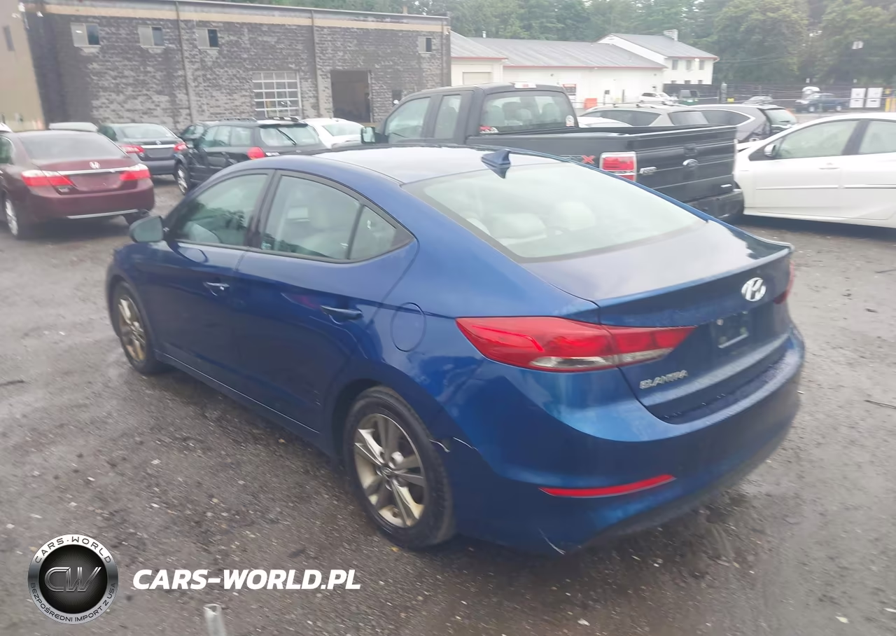 2018 Hyundai Elantra Sel VIN:5NPD84LF2JH287153 - 3