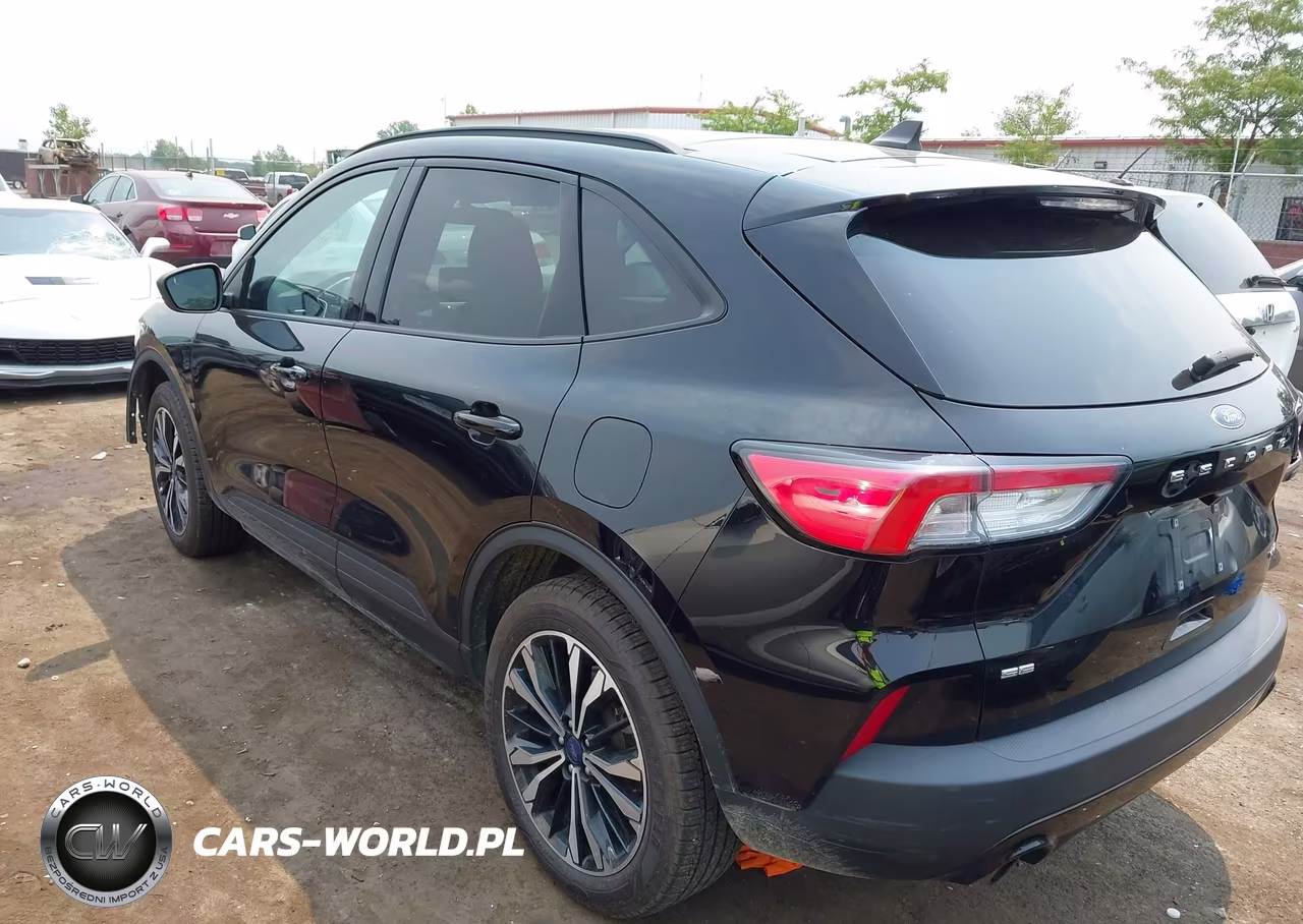 2021 Ford Escape Se VIN:1FMCU9G68MUA63227 - 3
