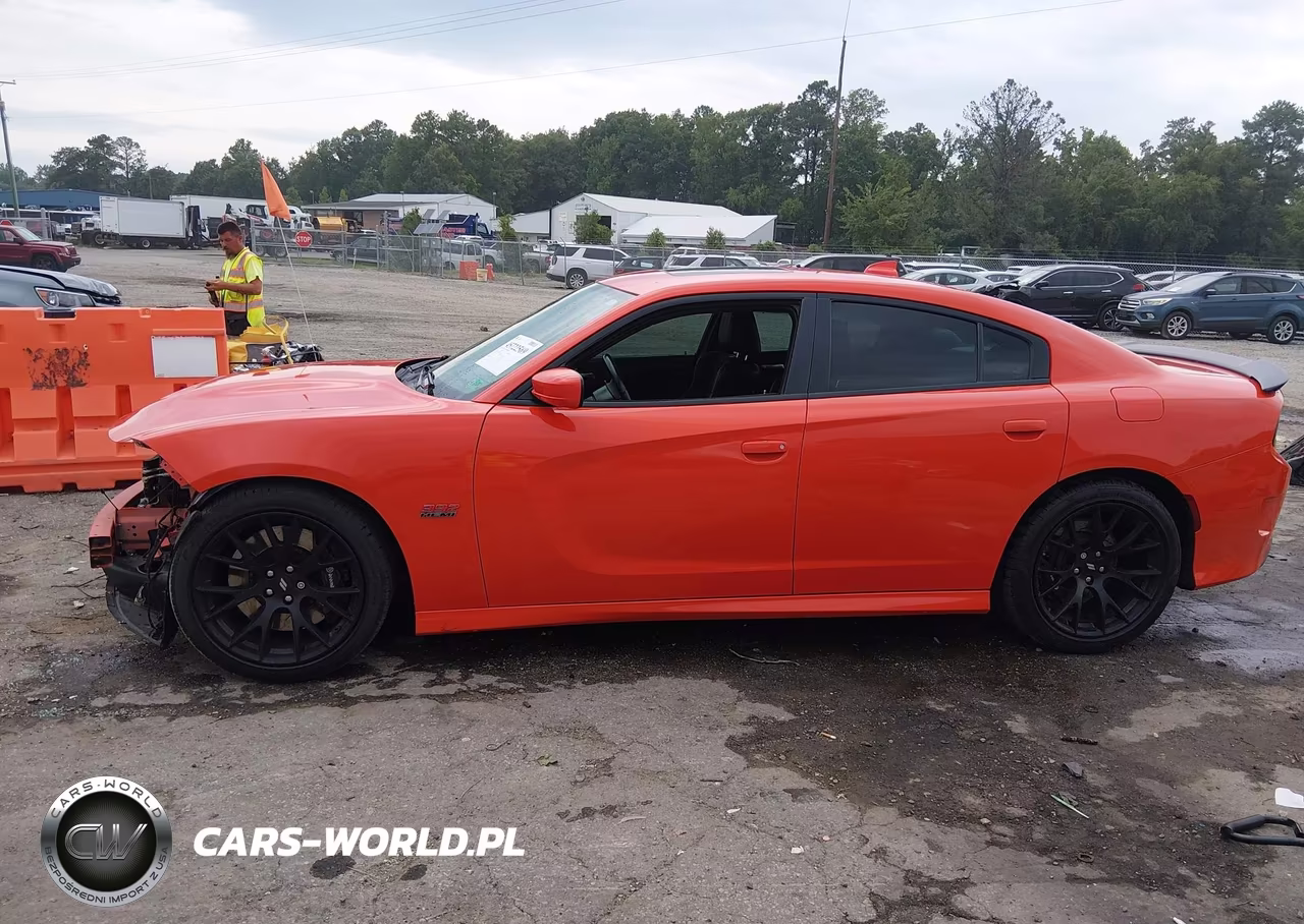 2019 Dodge Charger Scat Pack Rwd VIN:2C3CDXGJ3KH692332 - 15