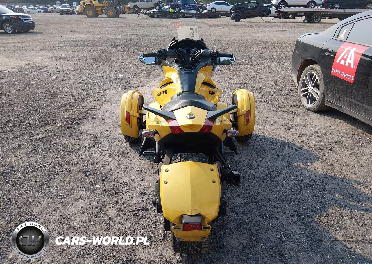 2013 Can-Am Spyder Roadster St-Sts-St Limited VIN:2BXNCAC18DV000239 - 6