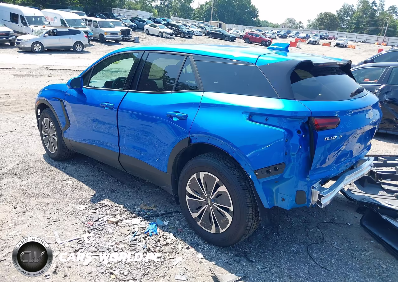 2025 Chevrolet Blazer Ev Lt Fwd VIN:3GNKDBRM1SS227389 - 3