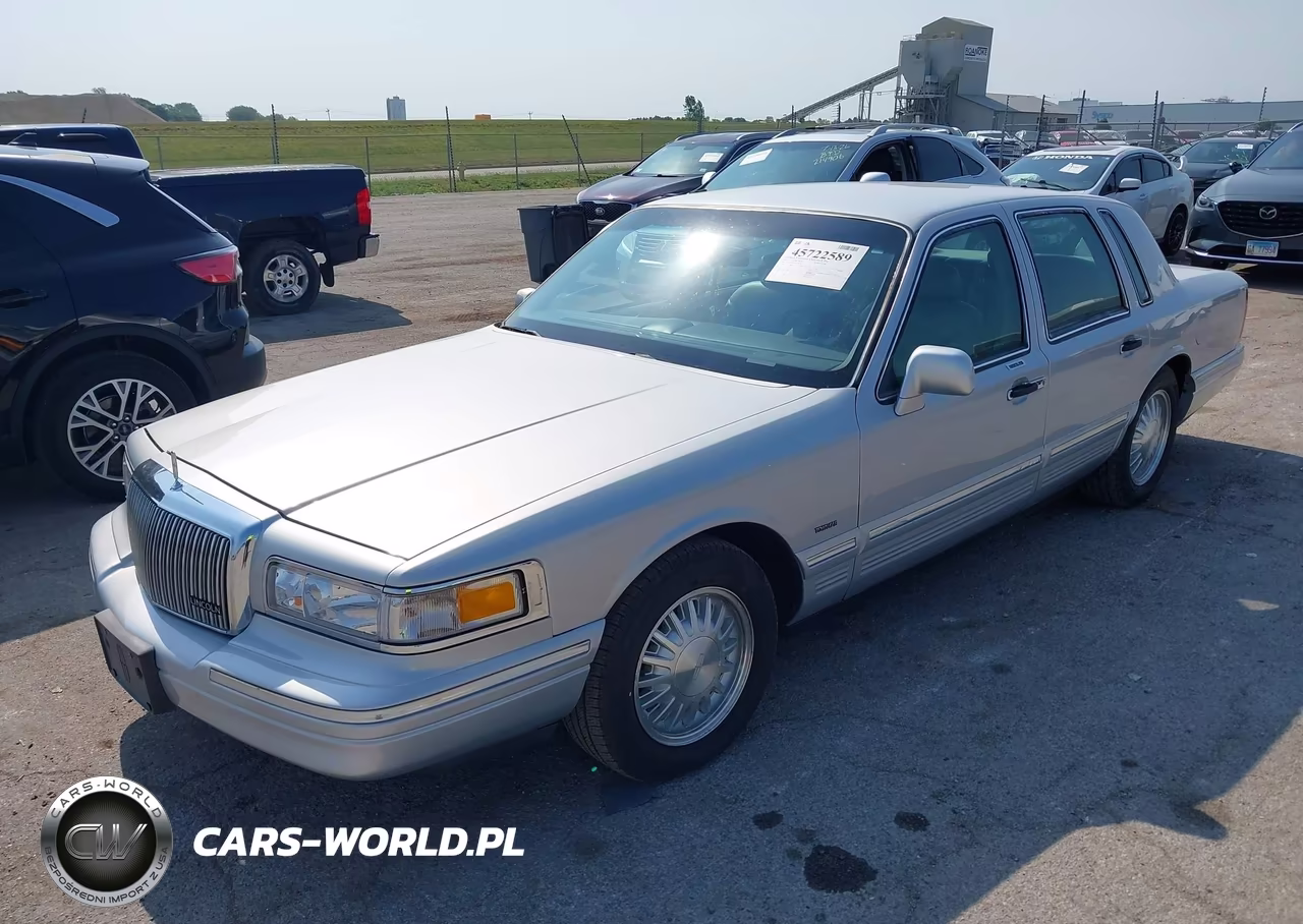 1995 Lincoln Town Car Cartier VIN:1LNLM83WXSY721183 - 2