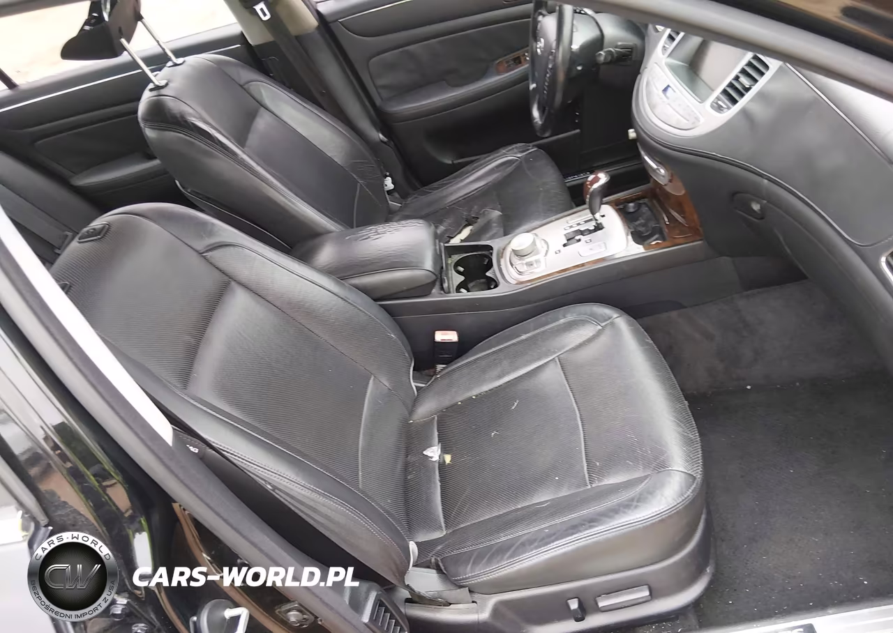 2011 Hyundai Genesis 4.6 VIN:KMHGC4DF8BU119515 - 5