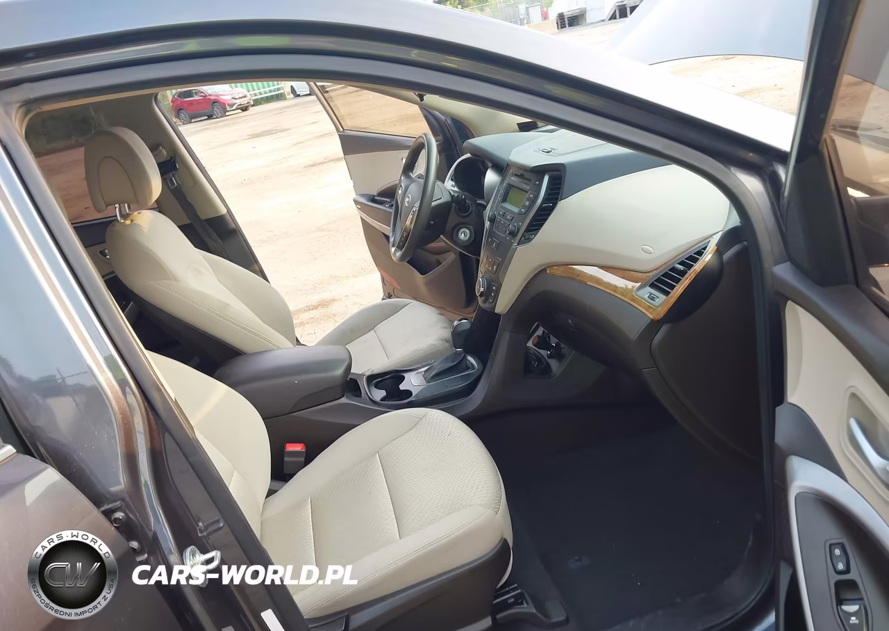 2016 Hyundai Santa Fe Sport 2.4L VIN:5XYZT3LB2GG380105 - 5