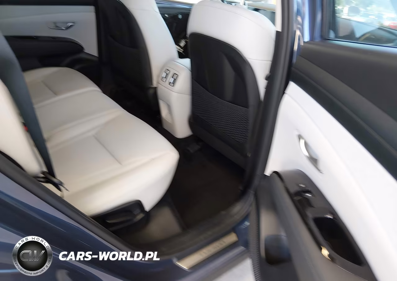 2025 Hyundai Tucson Limited VIN:5NMJECDE2SH450023 - 8