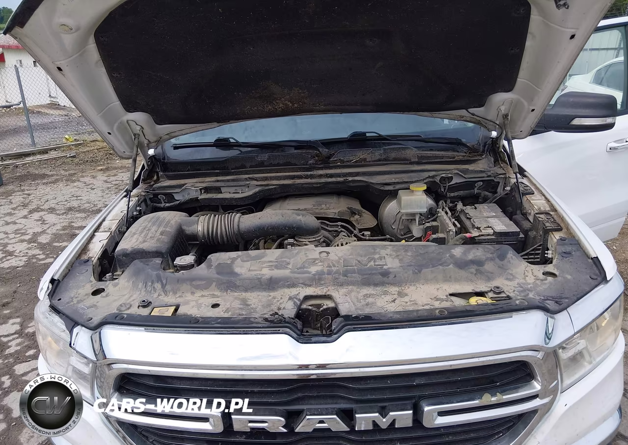 2020 Ram 1500 Big Horn 4X4 6'4 Box VIN:1C6SRFBT4LN280383 - 10