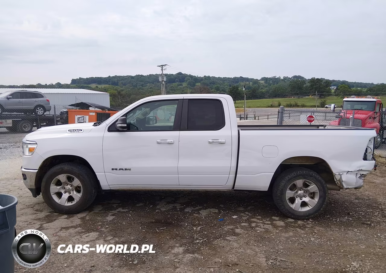 2020 Ram 1500 Big Horn 4X4 6'4 Box VIN:1C6SRFBT4LN280383 - 15