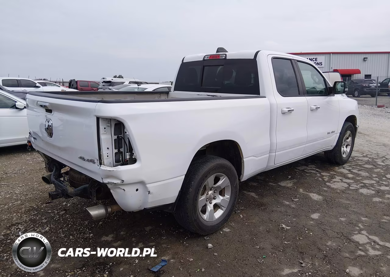 2020 Ram 1500 Big Horn 4X4 6'4 Box VIN:1C6SRFBT4LN280383 - 4
