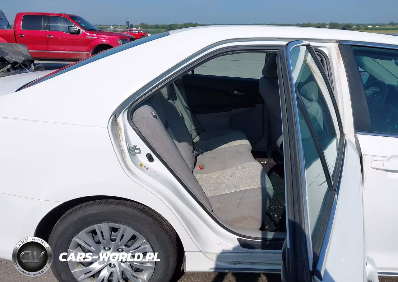 2012 Toyota Camry Le VIN:4T4BF1FK2CR226643 - 8
