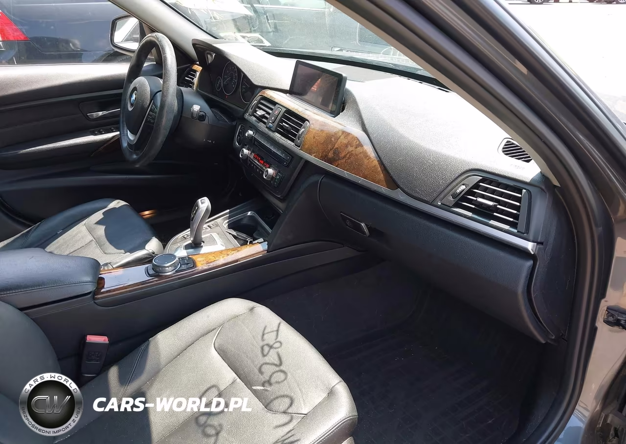 2015 BMW 328I xDrive VIN:WBA3B3G50FNR87282 - 5