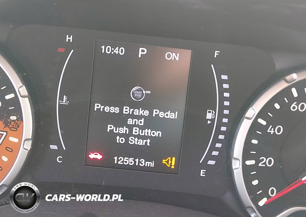 2018 Jeep Renegade Sport 4X4 VIN:ZACCJBAB4JPJ57237 - 15