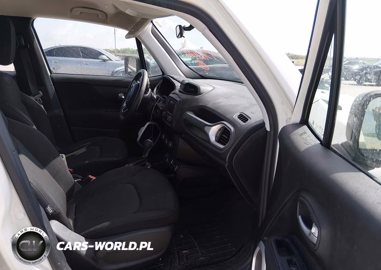 2018 Jeep Renegade Sport 4X4 VIN:ZACCJBAB4JPJ57237 - 5