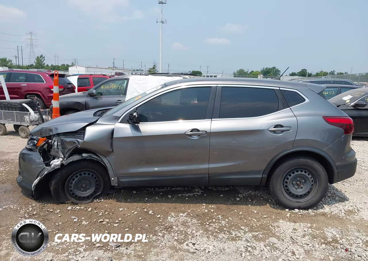 2019 Nissan Rogue Sport S VIN:JN1BJ1CRXKW349725 - 13