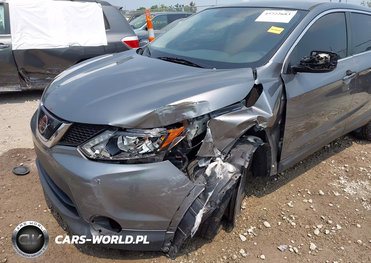 2019 Nissan Rogue Sport S VIN:JN1BJ1CRXKW349725 - 6