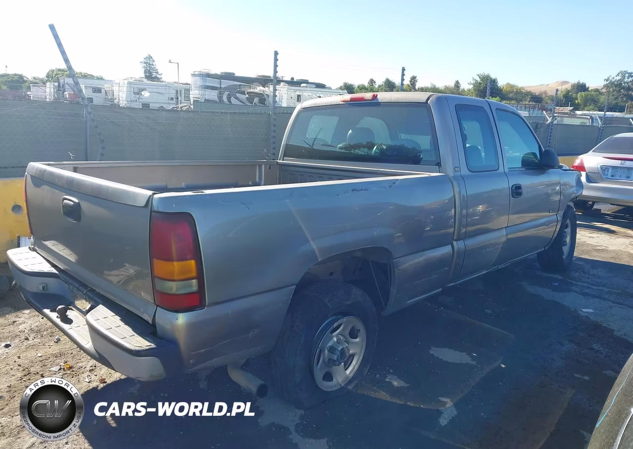 2001 Chevrolet Silverado 1500 VIN:2GCEC19V411271294 - 4