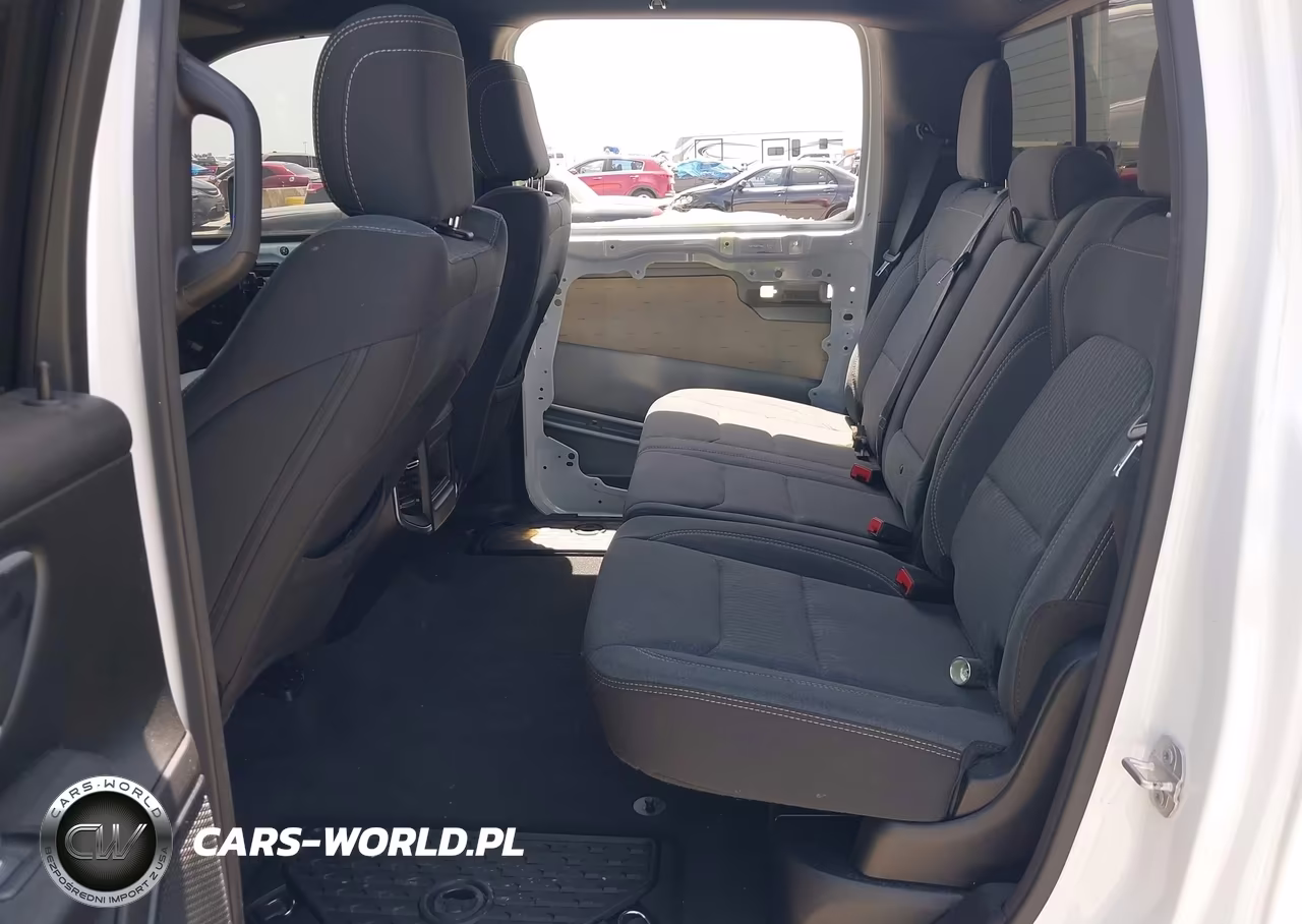 2022 Ram 1500 Big Horn 4X4 5'7 Box VIN:1C6RRFFG0NN440113 - 8