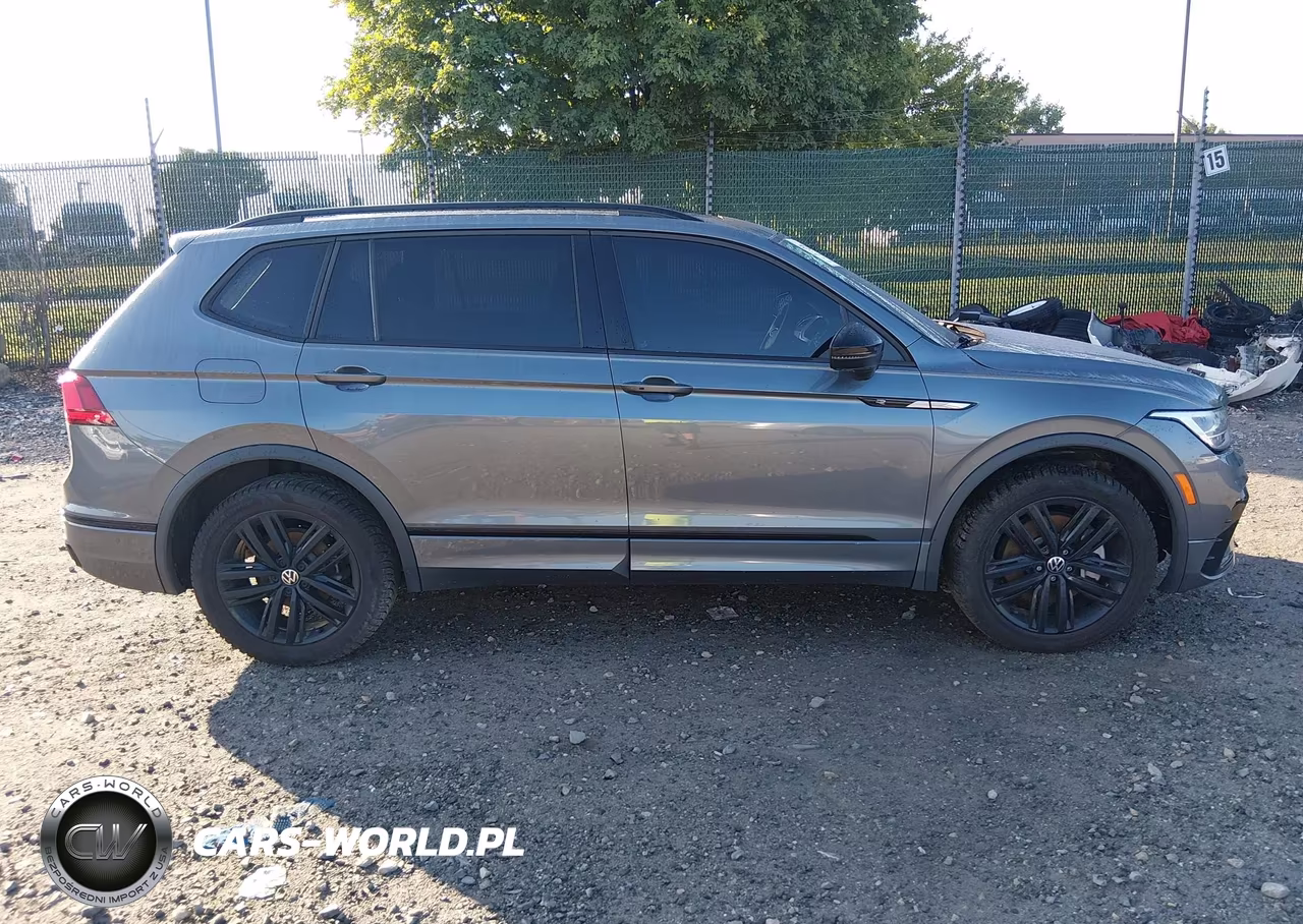 2022 Volkswagen Tiguan 2.0T Se R-Line Black VIN:3VV8B7AX4NM153066 - 13