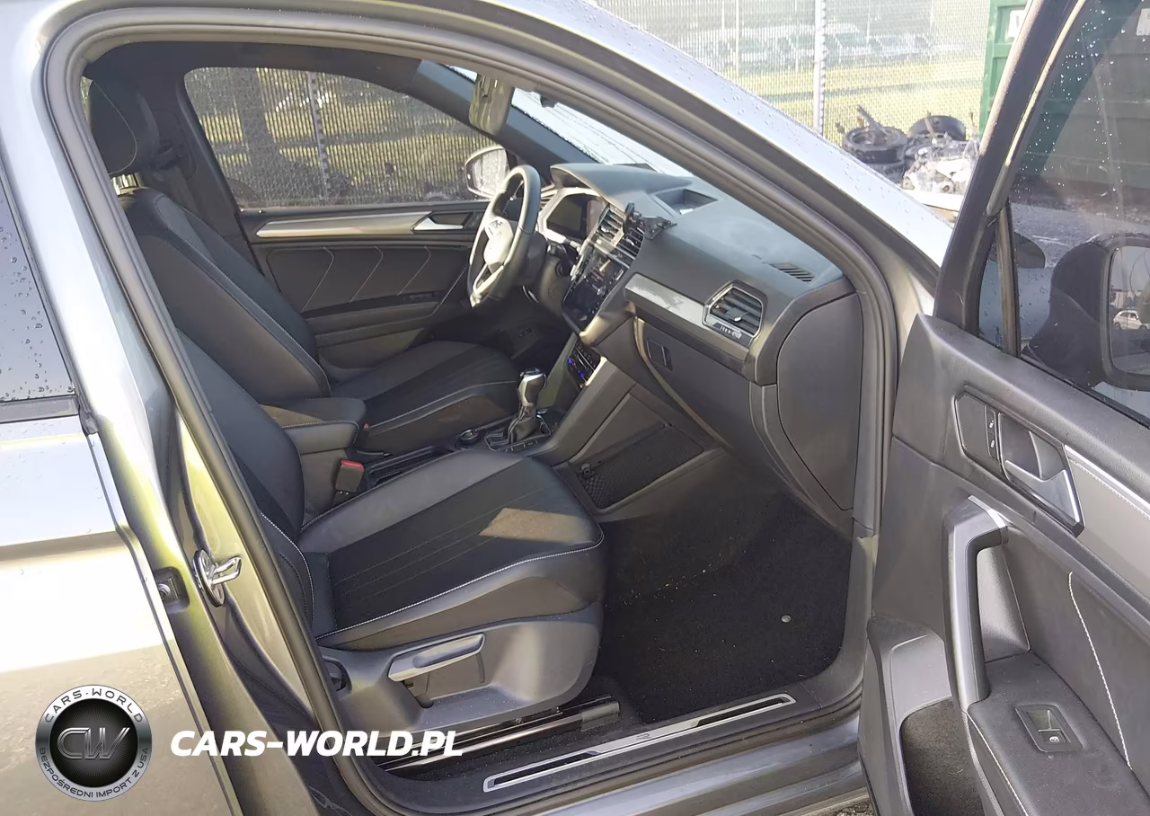 2022 Volkswagen Tiguan 2.0T Se R-Line Black VIN:3VV8B7AX4NM153066 - 5