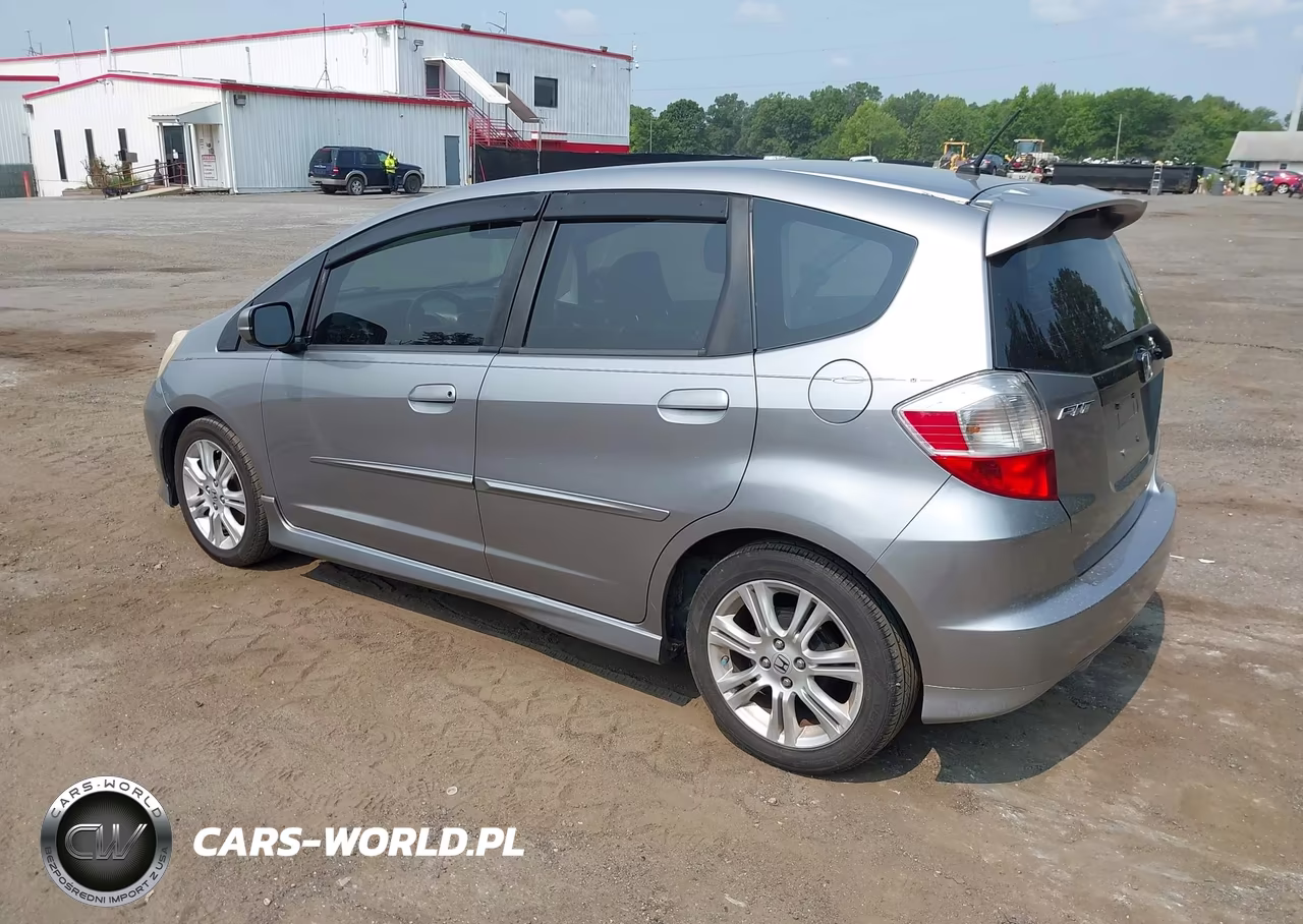 2009 Honda Fit Sport VIN:JHMGE88429S065423 - 3