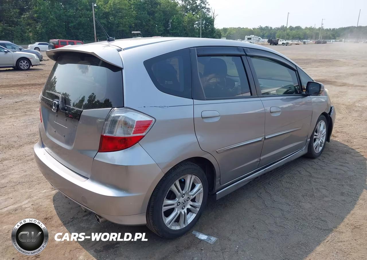 2009 Honda Fit Sport VIN:JHMGE88429S065423 - 4