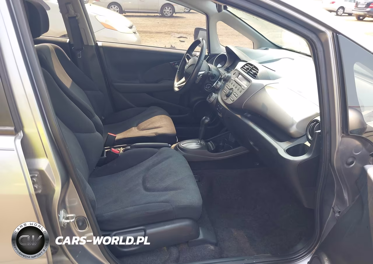 2009 Honda Fit Sport VIN:JHMGE88429S065423 - 5