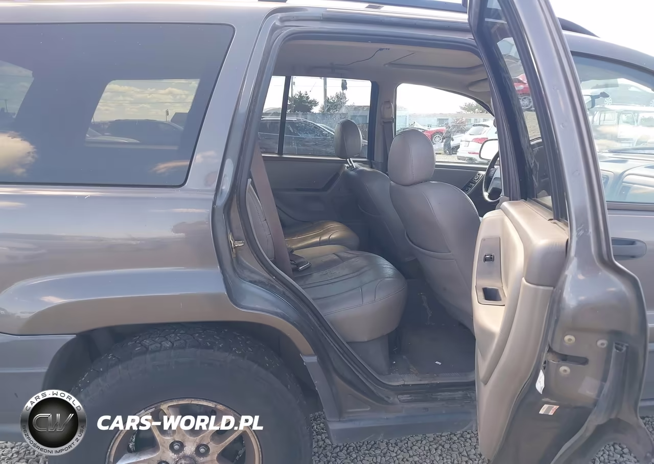 2004 Jeep Grand Cherokee Laredo VIN:1J4GW48S34C407545 - 8