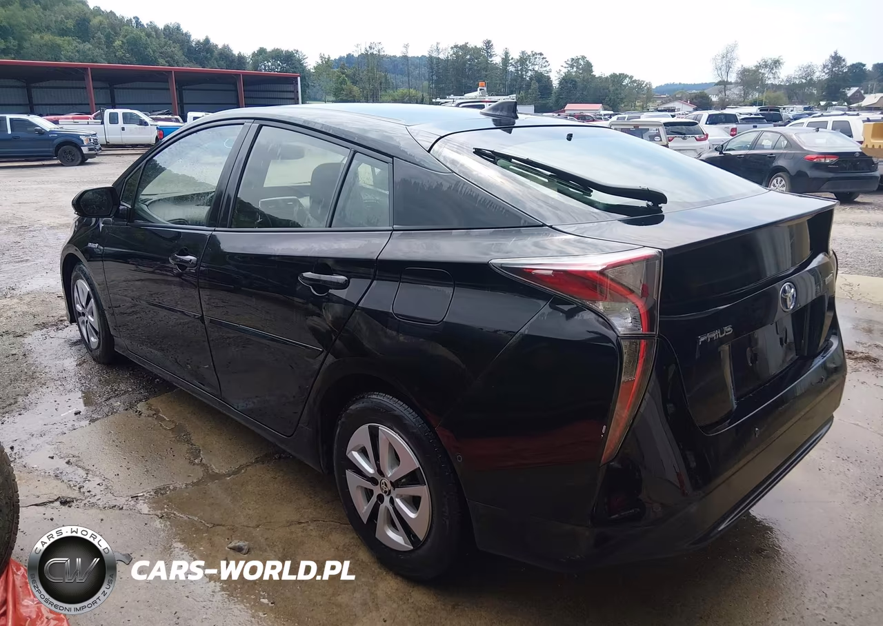 2017 Toyota Prius Four VIN:JTDKARFU4H3051905 - 3