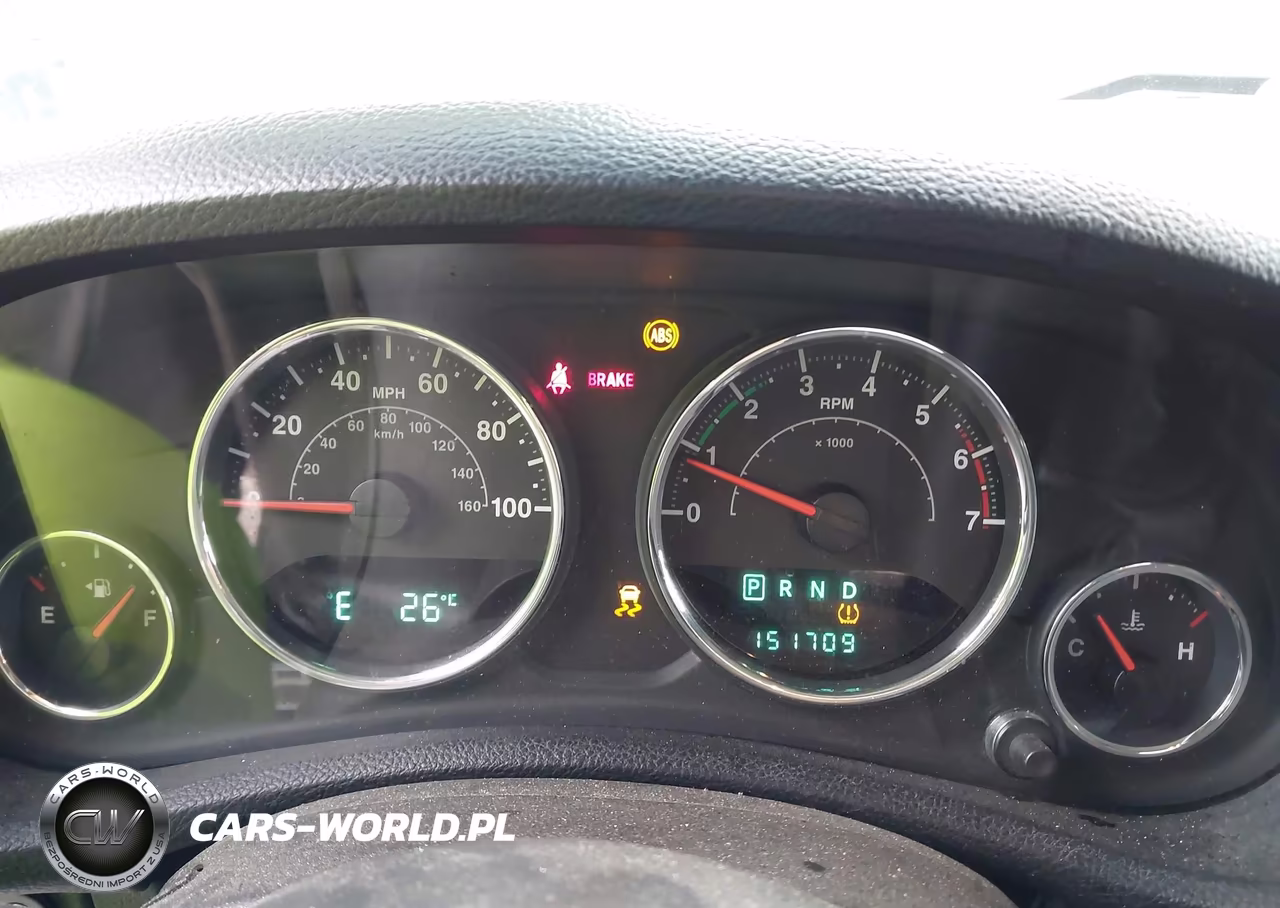 2011 Jeep Wrangler Sport VIN:1J4AA2D12BL579570 - 7