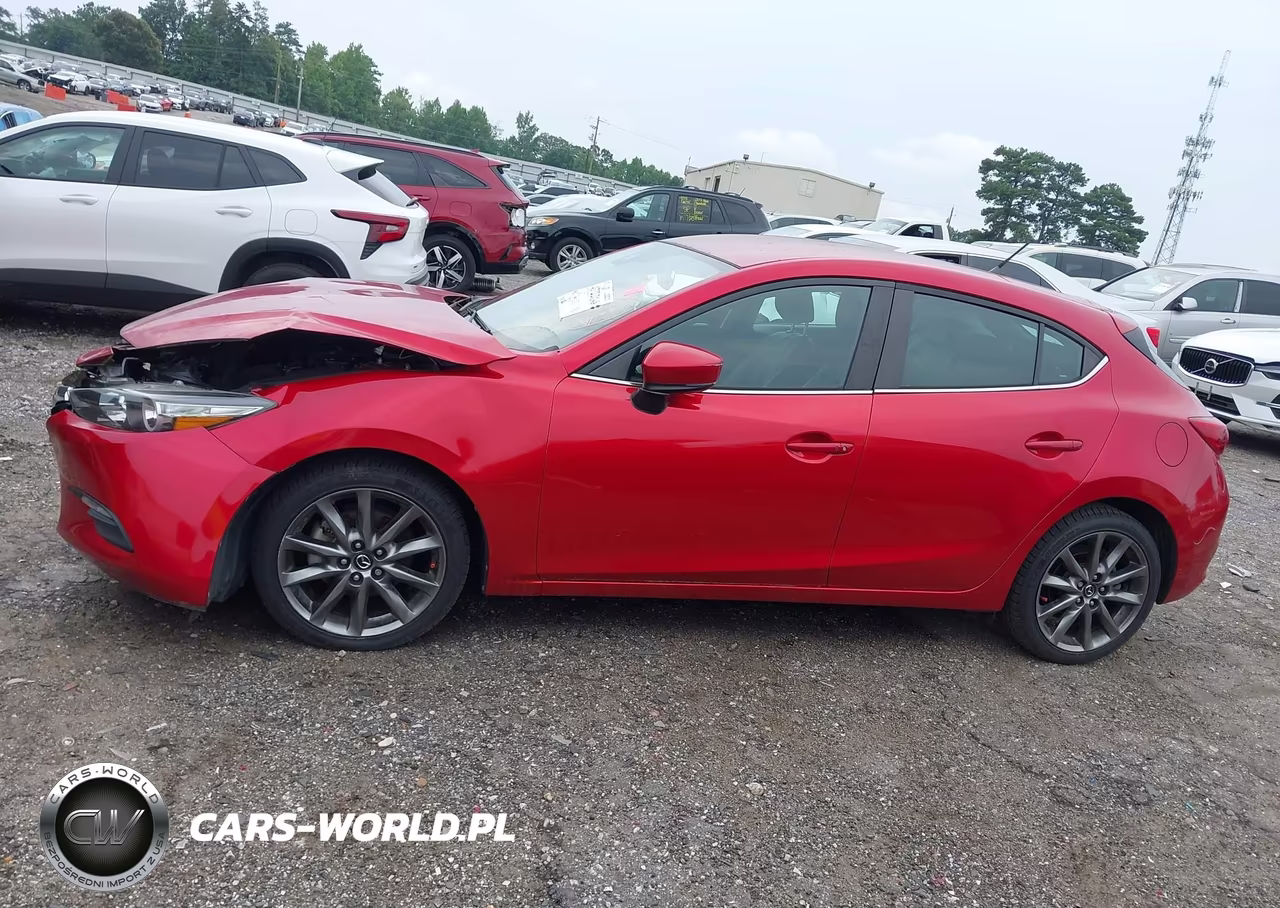 2018 Mazda Mazda3 Touring VIN:3MZBN1L34JM258975 - 14