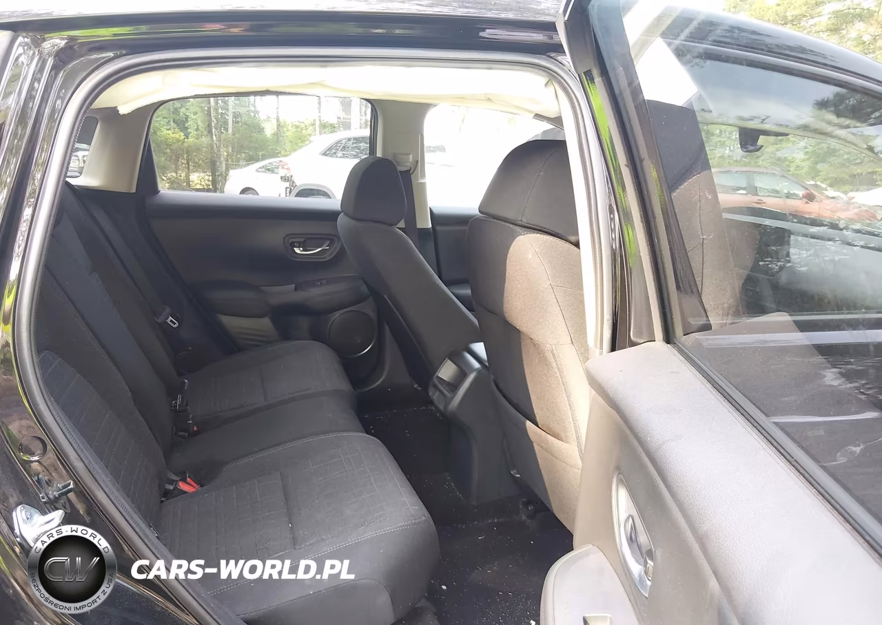 2026 Honda Hr-V Awd Lx VIN:3CZRZ2H39TM772628 - 8