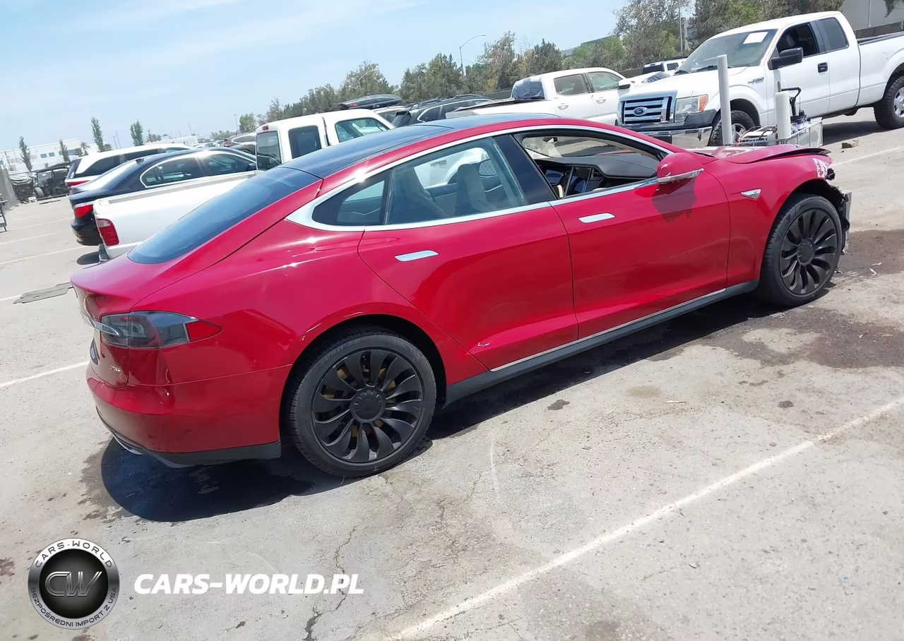2014 Tesla Model S P85 VIN:5YJSA1H14EFP53354 - 4
