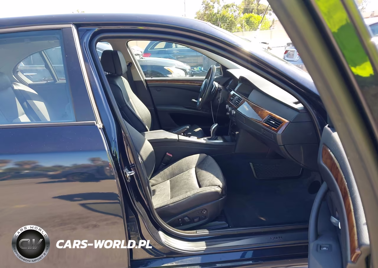 2008 BMW 550I VIN:WBANW535X8CT54141 - 5