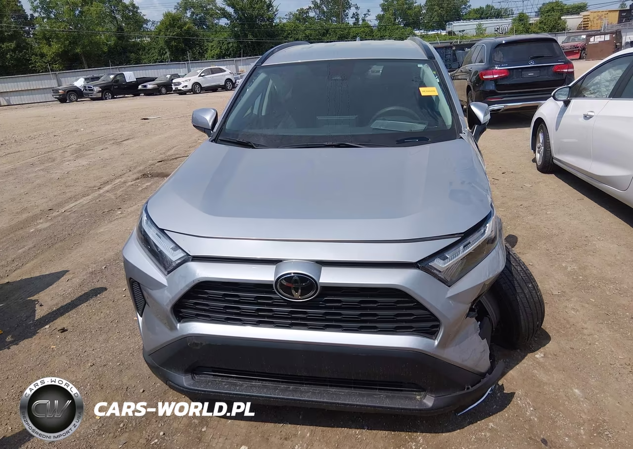 2024 Toyota Rav4 Xle VIN:2T3P1RFV2RW445108 - 12