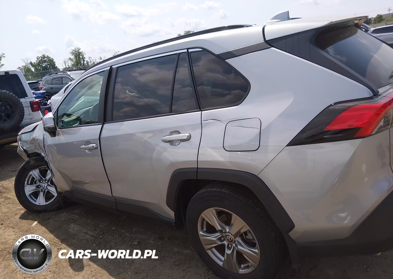 2024 Toyota Rav4 Xle VIN:2T3P1RFV2RW445108 - 14