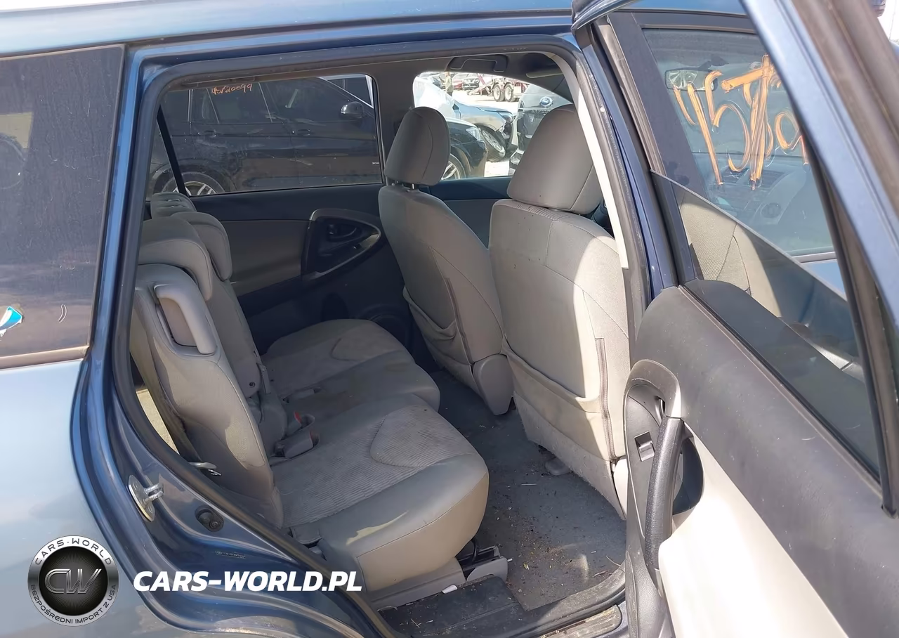 2011 Toyota Rav4 VIN:2T3BF4DV3BW104940 - 8