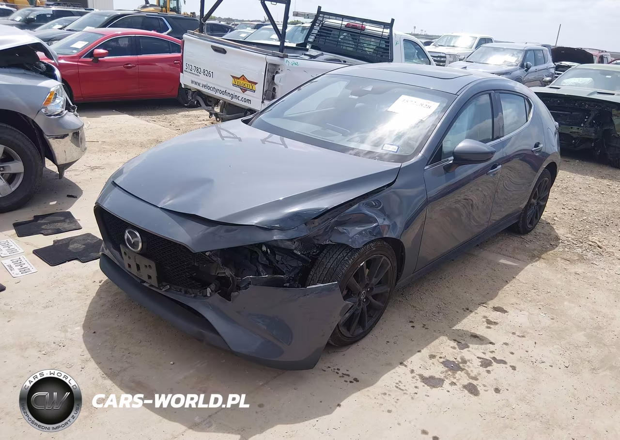 2020 Mazda Mazda3 Premium Package VIN:JM1BPBNM4L1156973 - 2